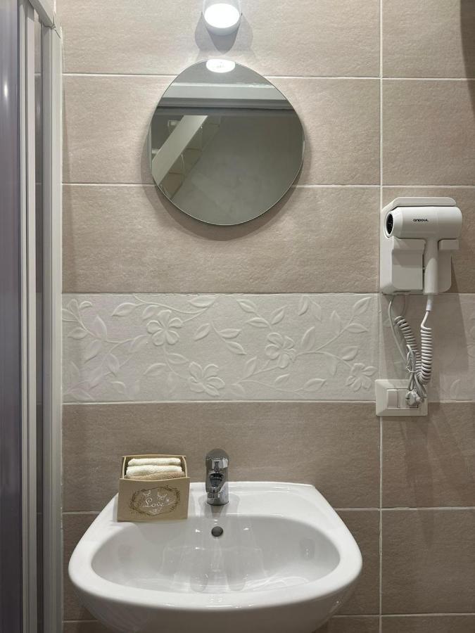 Apartamento La Casa Delle Tradizioni Bari Exterior foto